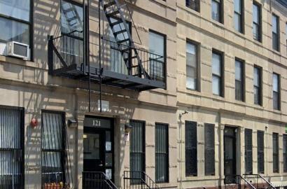 121 Rogers Ave