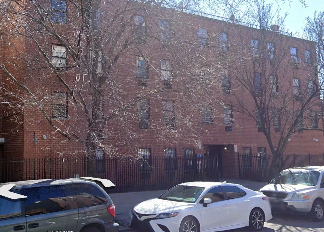 1310 Morris Ave