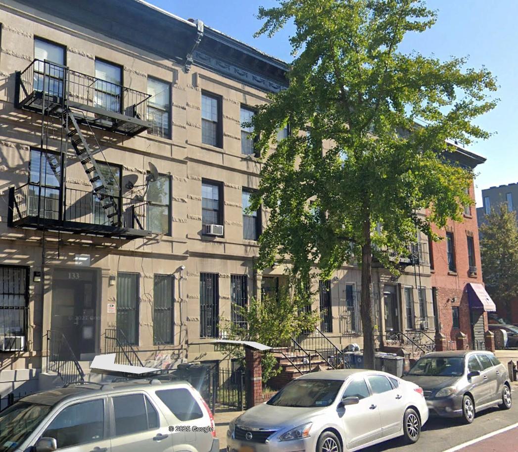 133 Rogers Ave
