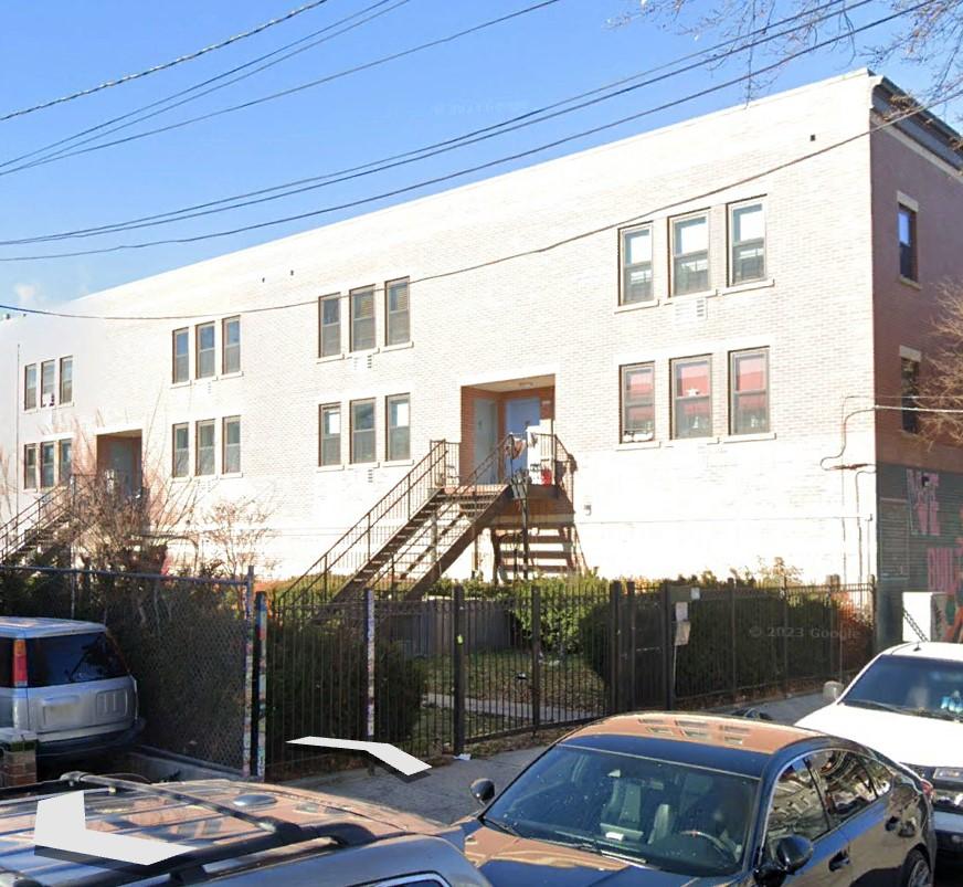 182 Hendrix St