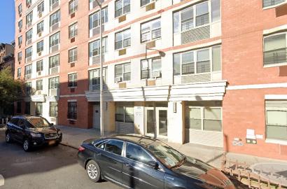 225 E 118th St