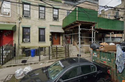 246 Lincoln Ave