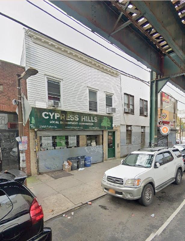 2966 Fulton St