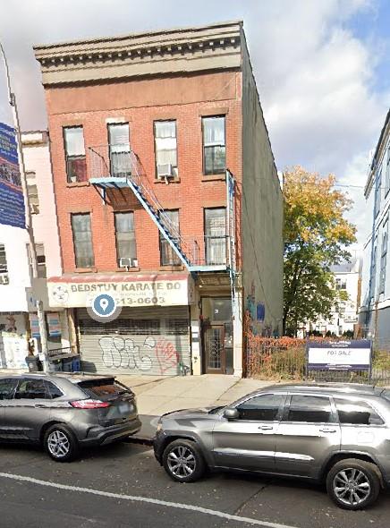 3 Sumpter St