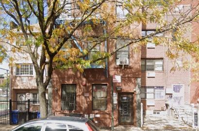 819 Gates Ave